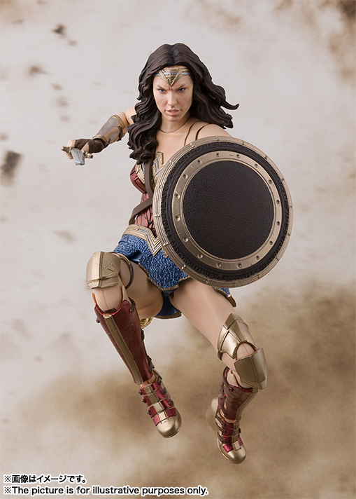 realistic wonder woman figure