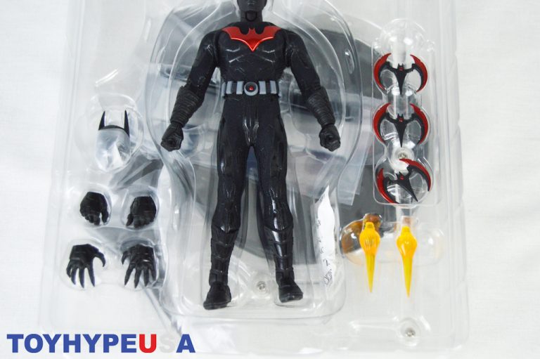 Mezco Toyz SDCC 2018 Exclusive Batman Beyond One 12 Collective Figure mezco-toyz-sdcc-2018-exclusive-batman-beyond-one-12-collective-figure