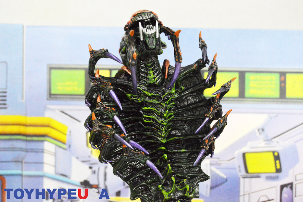NECA – Figura Alien Snake 18 Cm – Serie 13 (Modello E Colore Assortito Casuale)