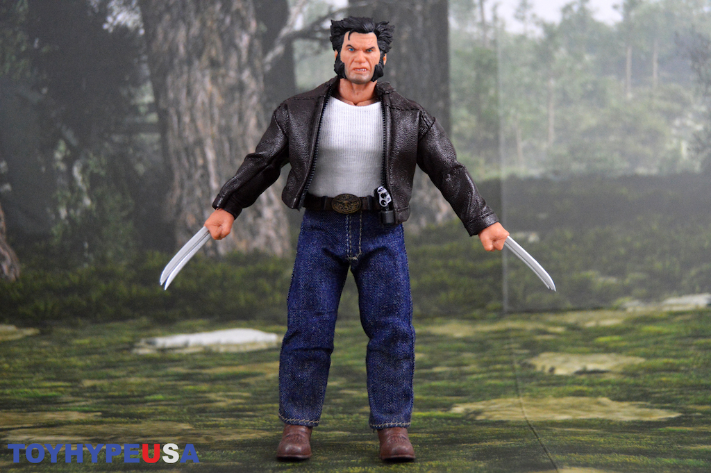 Mezco Toyz One:12 Collective Logan Figure Review