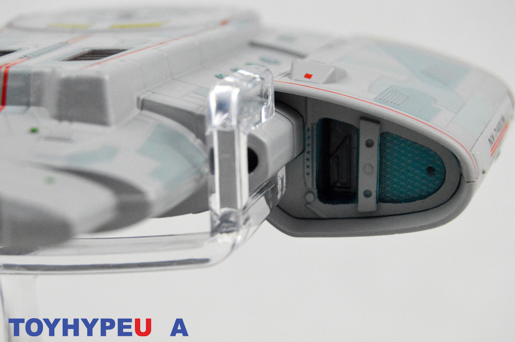 Eaglemoss - Star Trek U.S.S. Defiant NX-74205 Starship Review