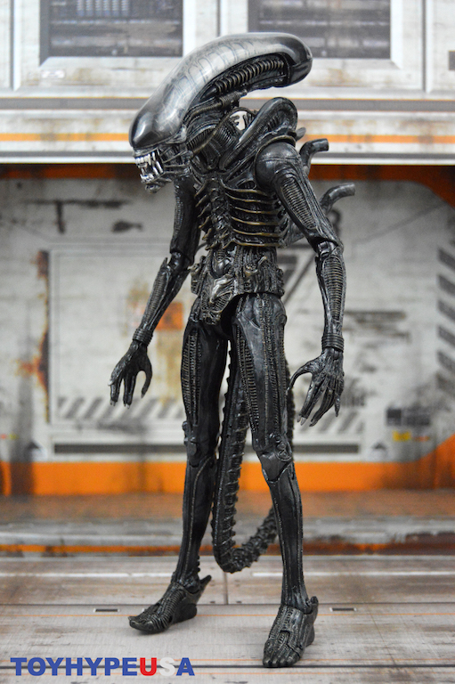 NECA Toys Alien - Ultimate Big Chap 7" Scale Figure Review