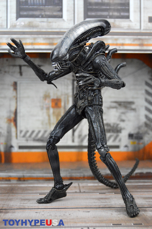 NECA Toys Alien - Ultimate Big Chap 7" Scale Figure Review