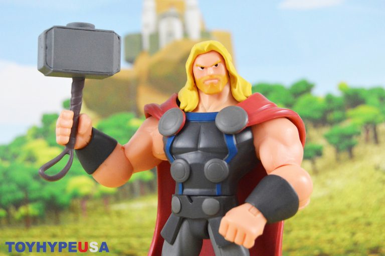 Disney Store Exclusive Marvel Toy Box Avengers Gift Set Review