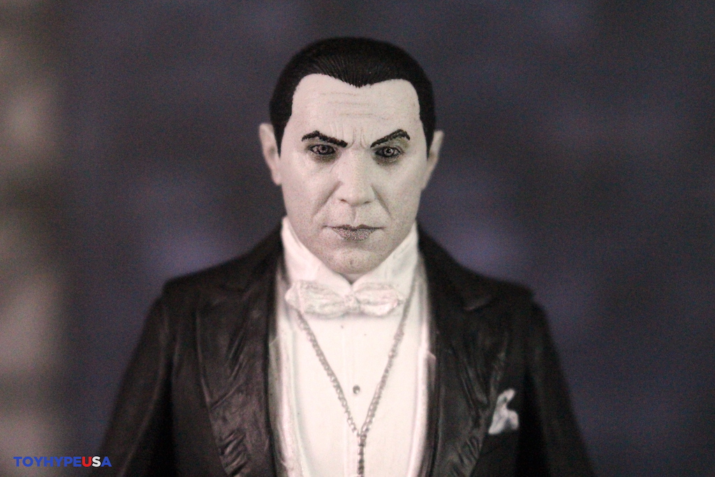 NECA Toys Universal Monsters Ultimate Dracula (Carfax Abbey) Figure Review