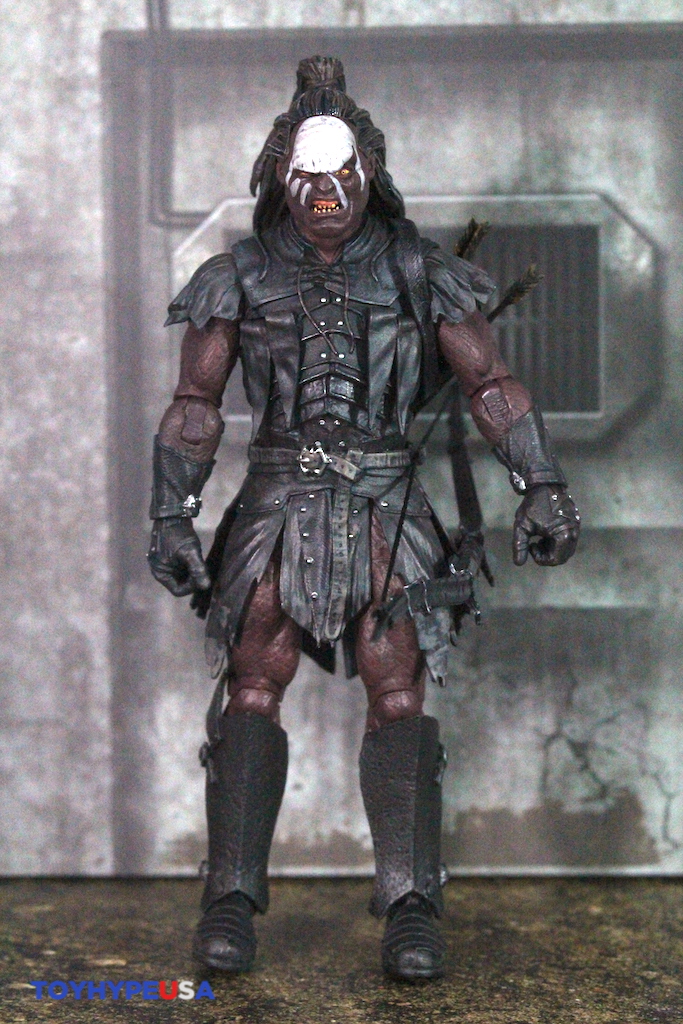 Diamond Select Toys Lord of the Rings Select Series 5 Lurtz Figure Review