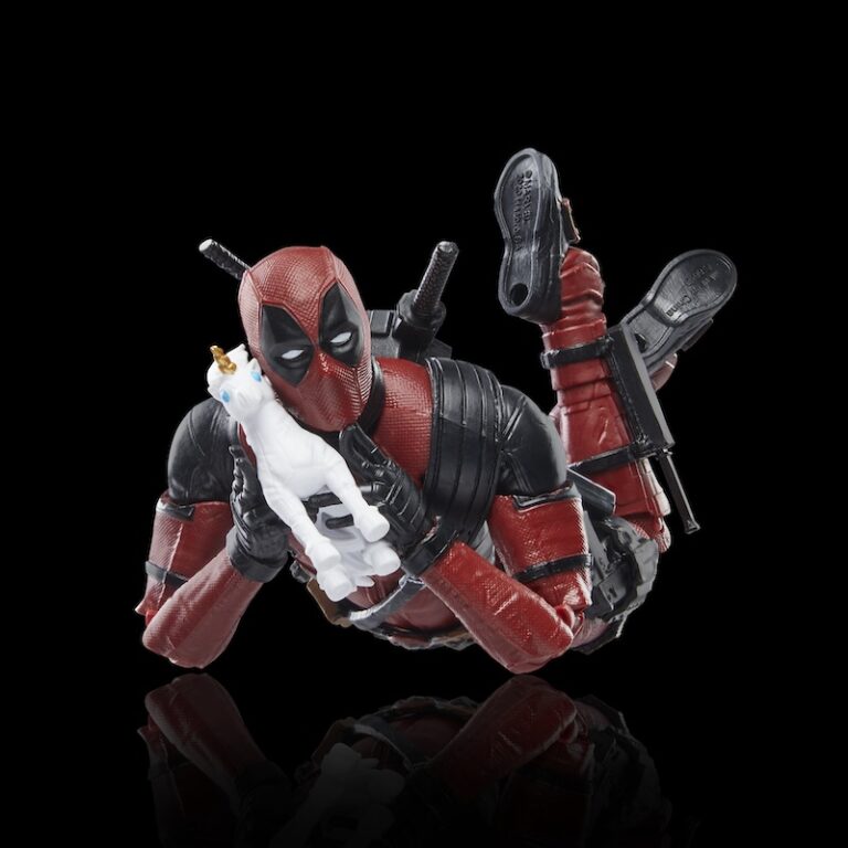 Hasbro Marvel Legends Deadpool Legacy Collection - Deadpool & Wolverine ...