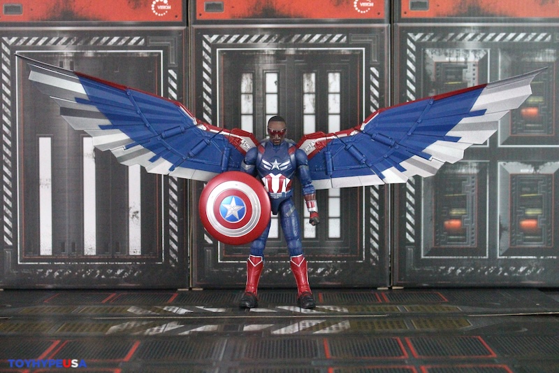 Hasbro Marvel Legends Series - Captain America Deluxe - Captain America Deluxe Captain America Brave New World