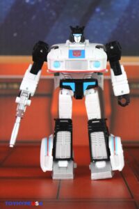Takara-Tomy Transformers Dramatic Capture Series DCS-2 Autobot Headquarters Three-Pack Figures