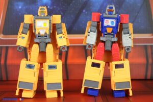 Takara-Tomy Transformers Dramatic Capture Series DCS-2 Autobot Headquarters Three-Pack Figures