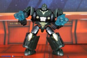 Hasbro Transformers Age of the Primes Deluxe Class The Thirteen Alchemist Prime Figure