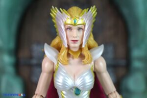 Mattel Masters of the Universe Masterverse New Eternia She-Ra Figure