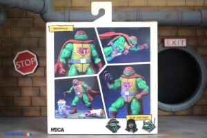 NECA Toys Teenage Mutant Ninja Turtles Super Turtle (Mirage Comics) Figure