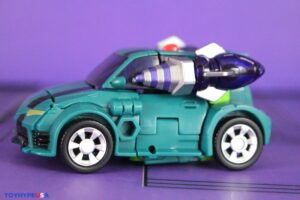 Hasbro Transformers Age of the Primes Fugitive Waspinator Figure 