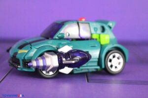 Hasbro Transformers Age of the Primes Fugitive Waspinator Figure 