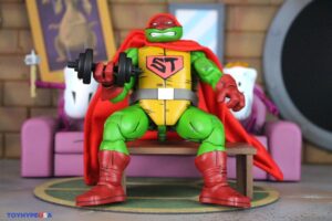 NECA Toys Teenage Mutant Ninja Turtles Super Turtle (Mirage Comics) Figure
