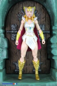 Mattel Masters of the Universe Masterverse New Eternia She-Ra Figure