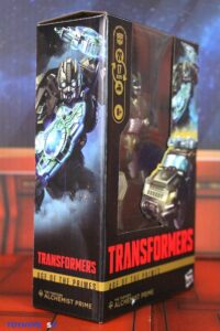 Hasbro Transformers Age of the Primes Deluxe Class The Thirteen Alchemist Prime Figure