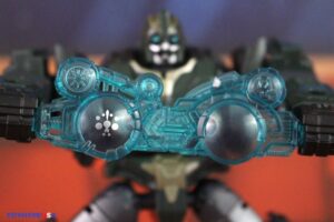 Hasbro Transformers Age of the Primes Deluxe Class The Thirteen Alchemist Prime Figure