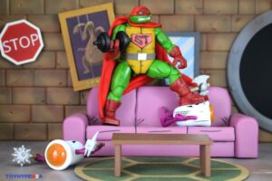 NECA Toys Teenage Mutant Ninja Turtles Super Turtle (Mirage Comics) Figure