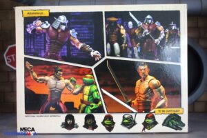 NECA Toys Teenage Mutant Ninja Turtles Worms of Madness Shredder (Mirage Comics) Figures 