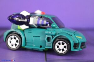 Hasbro Transformers Age of the Primes Fugitive Waspinator Figure 