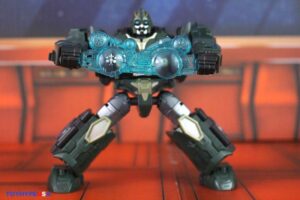 Hasbro Transformers Age of the Primes Deluxe Class The Thirteen Alchemist Prime Figure