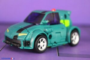 Hasbro Transformers Age of the Primes Fugitive Waspinator Figure 