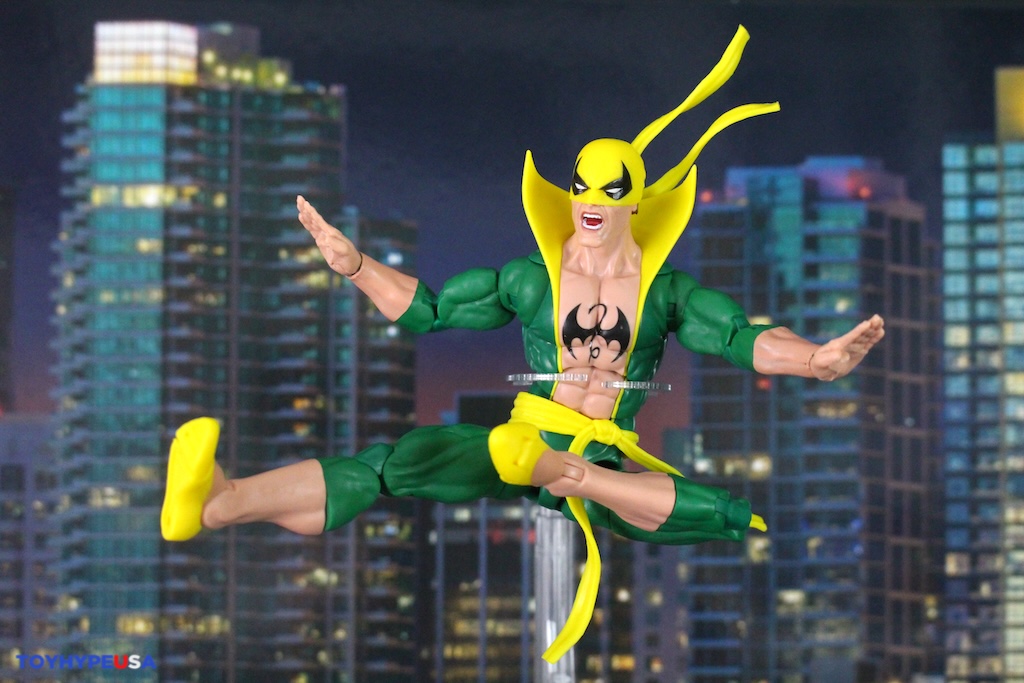 Hasbro Marvel Legends The New Avengers Iron Fist & Luke Cage Figures Review