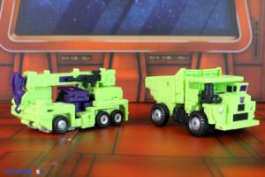 Hasbro Transformers Studio Series ’86 Commander Class Constructicons Hook & Long Haul 2-Pack Figures