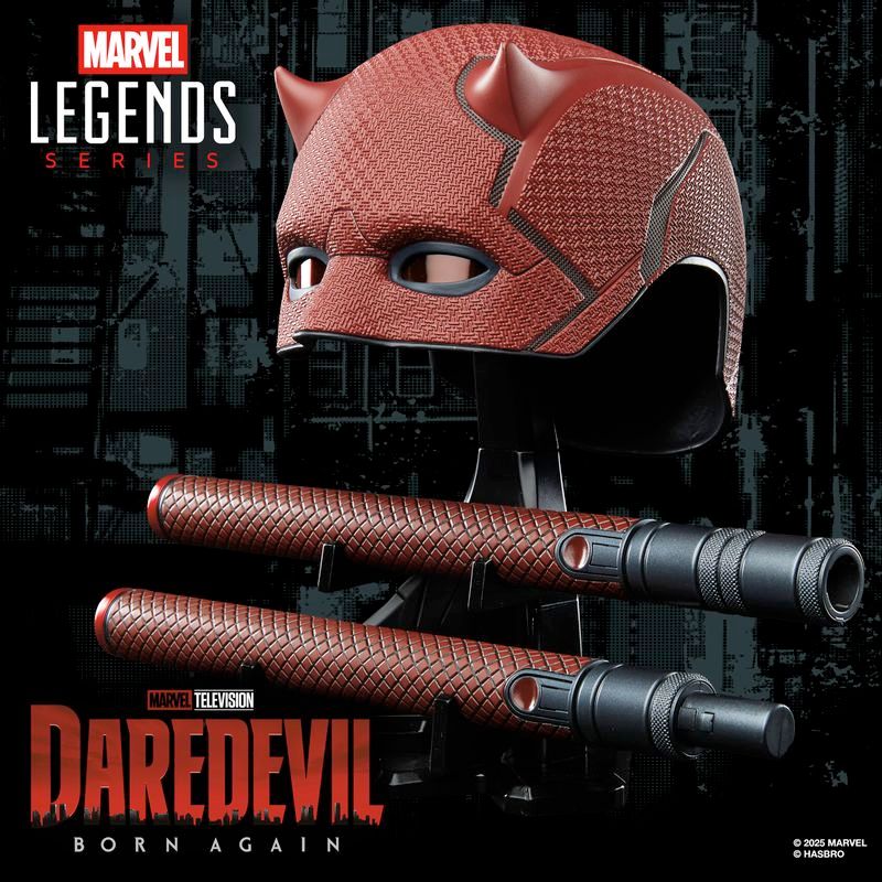 Hasbro Marvel Legends Series Daredevil Born Again - Cowl & Batons Roll Play