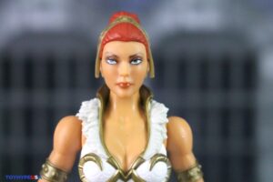 Mattel – Masters of the Universe Masterverse New Eternia Teela & Hordak Figures