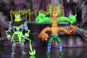 Mattel Turtles Of Grayskull King Hiss Deluxe Figure