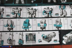 Hasbro Transformers Generations Age of the Primes The Thirteen Star Optimus Prime Figure