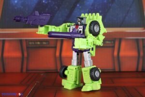 Hasbro Transformers Studio Series '86 Constructicons Bonecrusher & Scrapper Figures
