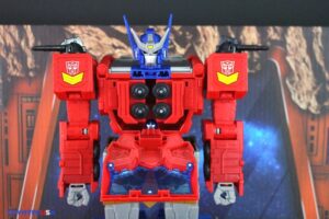 Hasbro Transformers Generations Age of the Primes The Thirteen Star Optimus Prime Figure