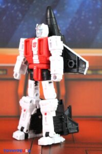Hasbro Transformers Age of the Primes Aerialbot Air Raid & Slingshot Figures
