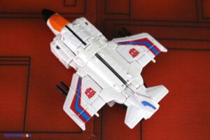 Hasbro Transformers Age of the Primes Aerialbot Air Raid & Slingshot Figures