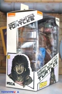 NECA Toys Teenage Mutant Ninja Turtles (Mirage Comics Version 2) April O’Neil Figure