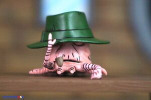 NECA Toys Teenage Mutant Ninja Turtles (Mirage Comics Version 2) April O’Neil Figure