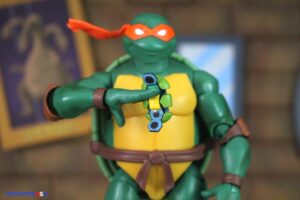 Super7 Teenage Mutant Ninja Turtles ULTIMATES! 2003 Michelangelo Figure 