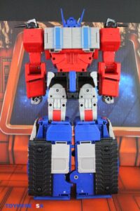 Hasbro Transformers Generations Age of the Primes The Thirteen Star Optimus Prime Figure