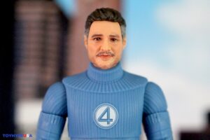 Hasbro Marvel Legends Fantastic Four First Steps Mister Fantastic & Invisible Woman Figures