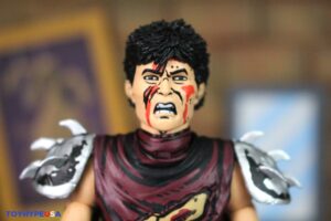 NECA Toys Teenage Mutant Ninja Turtles Battle Damaged Shredder (Mirage Comics Classic Colors) Figure