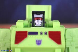 Hasbro Transformers Studio Series '86 Constructicons Bonecrusher & Scrapper Figures