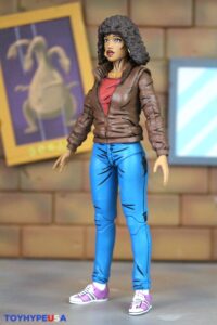 NECA Toys Teenage Mutant Ninja Turtles (Mirage Comics Version 2) April O’Neil Figure