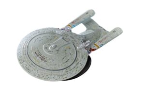 USS Enterprise D NYCC 2025 - Fanhome Debuts New Star Trek Die-Cast Starships and Opens Individual Purchase Option 03