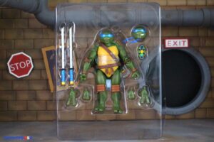 Super7 Teenage Mutant Ninja Turtles ULTIMATES! 2003 Leonardo Figure
