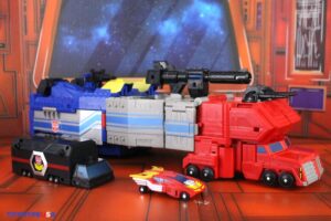 Hasbro Transformers Generations Age of the Primes The Thirteen Star Optimus Prime Figure