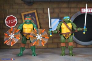 Super7 Teenage Mutant Ninja Turtles ULTIMATES! 2003 Michelangelo Figure 